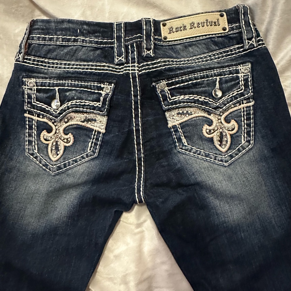 Rock Revival Jeans - Avery Easy Capri Sz. 26